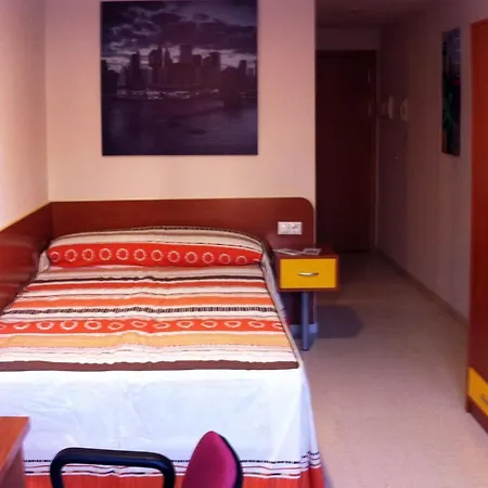 Residencia Batuecas Konukevi *