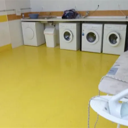 ホスタル　レジデンシア　バトゥエカス ゲストハウス