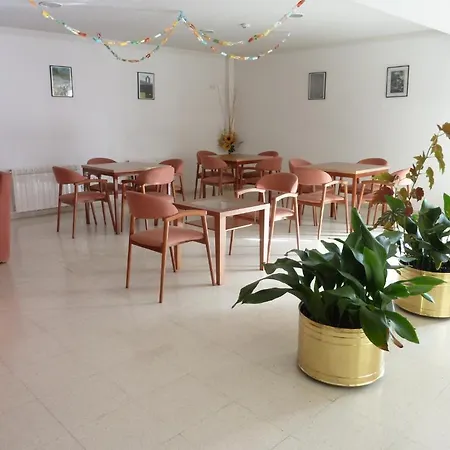 Konukevi Residencia Batuecas *