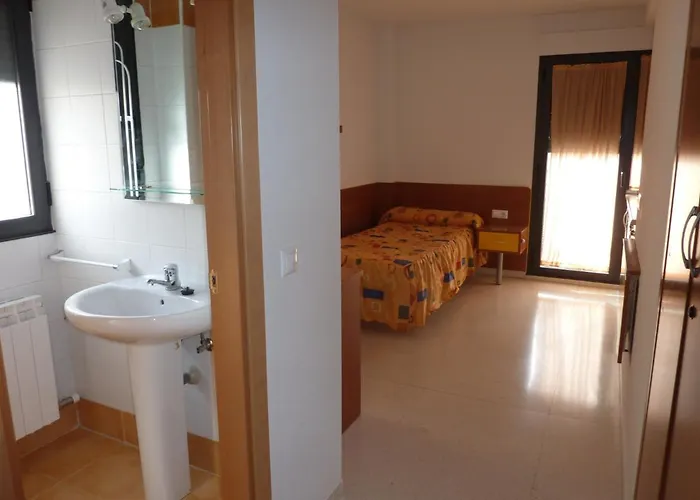 巴图埃卡斯住宿酒店