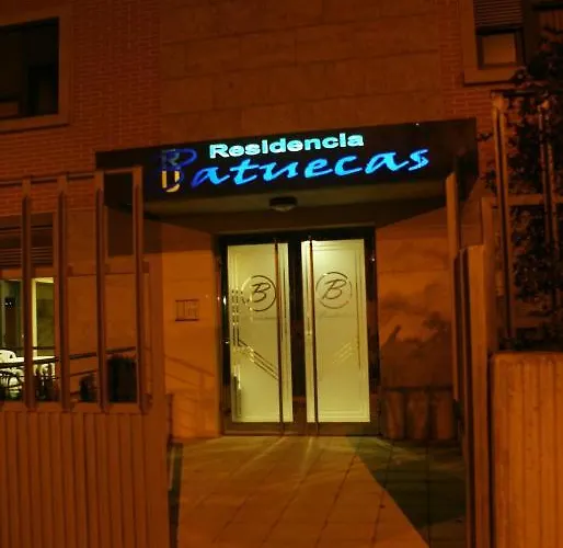 巴图埃卡斯住宿酒店